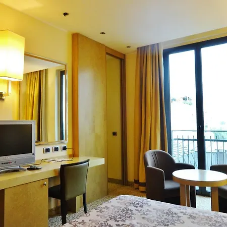 Hotel Tiffany Milano 4*