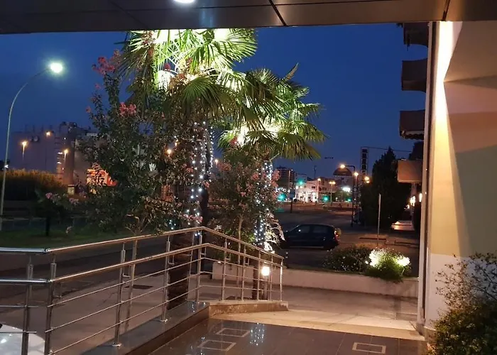 تيفاني ميلانو فندق تريتْسانو سول نافيليِِ